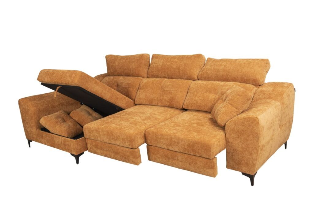 Sofá chaiselongue con patas altas y asientos deslizante tipo carro cama. Modelo Córdoba
